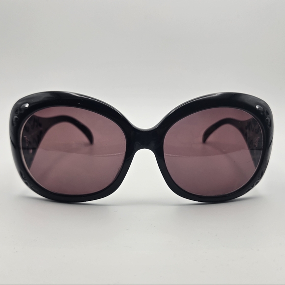 Fendi Accessories - Fendi Black Sunglasses with Rose Lenses